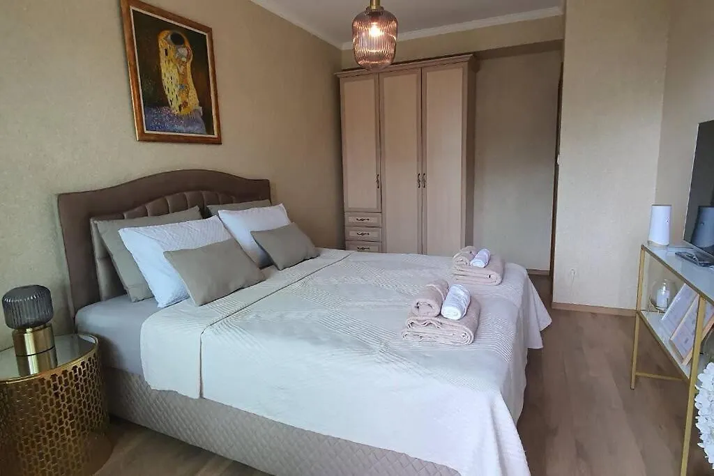 Ika Apartment Burgas